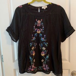 Embroidered, light cotton, casual top.